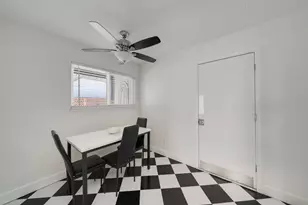 8205 Center Pkwy, Sacramento, CA 95823 - Photo 19