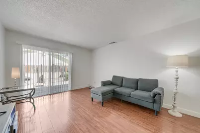 8205 Center Parkway, Sacramento, CA 95823 - Photo 11