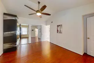 7340 Hamden Pl, Sacramento, CA 95842 - Photo 5