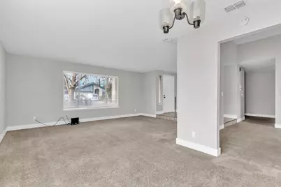 3046 Bridgeford Drive, Sacramento, CA 95833 - Photo 7