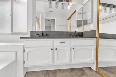 3046 Bridgeford Drive, Sacramento, CA 95833 - Photo 21