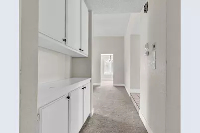 3046 Bridgeford Drive, Sacramento, CA 95833 - Photo 11