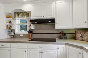 11818 Upper Cir Dr, Grass Valley, CA 95949 - Photo 9