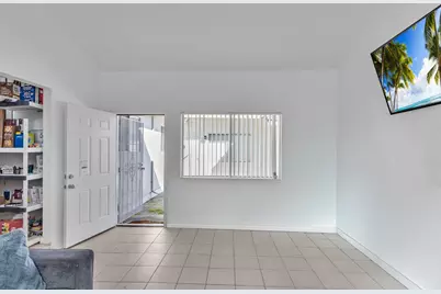 2926 Garrison Court, Stockton, CA 95207 - Photo 5