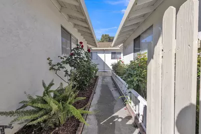 2926 Garrison Court, Stockton, CA 95207 - Photo 3