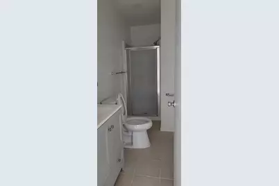 2926 Garrison Court, Stockton, CA 95207 - Photo 7