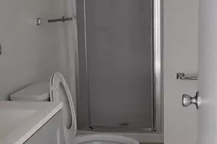 2926 Garrison Ct, Stockton, CA 95207 - Photo 7