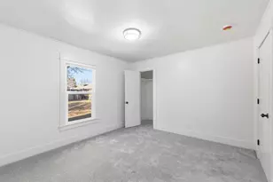 216 Decatur St, Bakersfield, CA 93308 - Photo 33