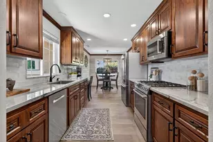 940 Perkins Ct, El Dorado Hills, CA 95762 - Photo 3