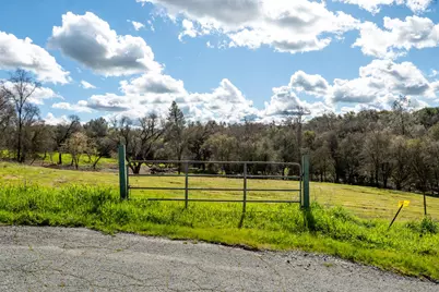 10925 Joeger Road, Auburn, CA 95602 - Photo 21