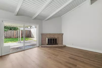 1150 Rosa Del Rio Way, Sacramento, CA 95822 - Photo 7