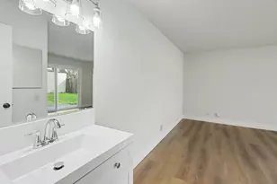 1150 Rosa Del Rio Way, Sacramento, CA 95822 - Photo 27