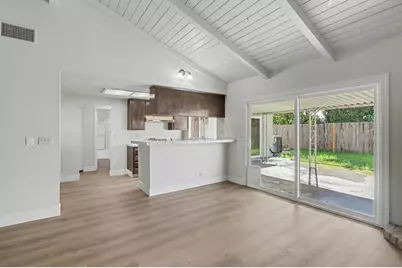 1150 Rosa Del Rio Way, Sacramento, CA 95822 - Photo 11