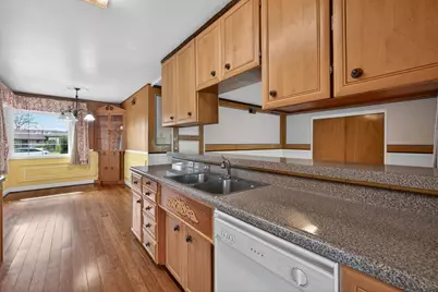 1149 Derick Way, Sacramento, CA 95822 - Photo 13