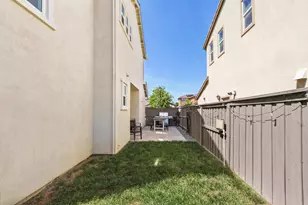 2011 Grady Cir, Woodland, CA 95776 - Photo 41