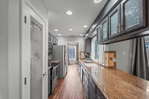 970 Goldenoak Way, Stockton, CA 95209 - Photo 9