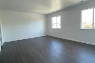 531 Jason Dr, Turlock, CA 95380 - Photo 7