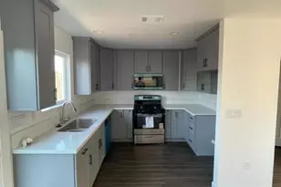 531 Jason Dr, Turlock, CA 95380 - Photo 5