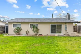 136 Penaranda Dr, Folsom, CA 95630 - Photo 35