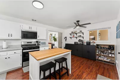 136 Penaranda Drive, Folsom, CA 95630 - Photo 15