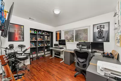 136 Penaranda Drive, Folsom, CA 95630 - Photo 27