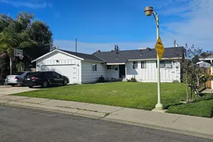 1525 Tiverton Ave, Sacramento, CA 95822 - Photo 1