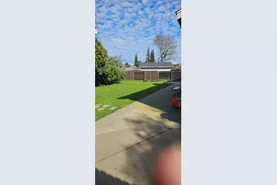 1525 Tiverton Avenue, Sacramento, CA 95822 - Photo 17