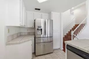 9004 Crofton Ct, Sacramento, CA 95829 - Photo 11