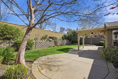 2052 Beckett Drive, El Dorado Hills, CA 95762 - Photo 35