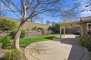 2052 Beckett Dr, El Dorado Hills, CA 95762 - Photo 35