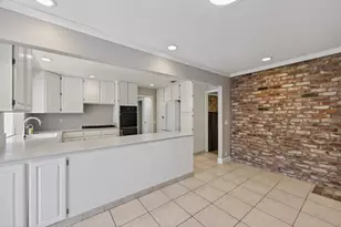 6730 Lakeview Dr, Carmichael, CA 95608 - Photo 7