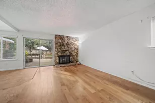 9960 Rio Cosumnes Circle., Elk Grove, CA 95624 - Photo 17