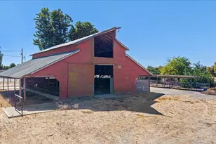 11501 Pioneer Ave, Oakdale, CA 95361 - Photo 89