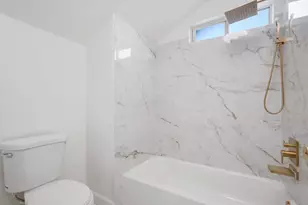 454 Oakwood Dr, Los Banos, CA 93635 - Photo 23