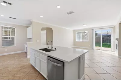 2119 Greenhorn Creek Circle, Plumas Lake, CA 95961 - Photo 11