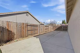 2119 Greenhorn Creek Cir, Plumas Lake, CA 95961 - Photo 31