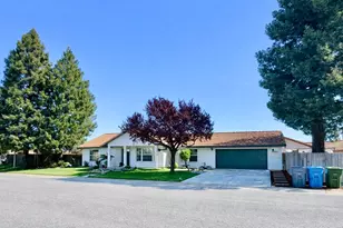 1716 Wingfoot Dr, Yuba City, CA 95993 - Photo 3