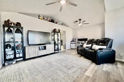1716 Wingfoot Drive, Yuba City, CA 95993 - Photo 9