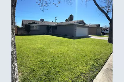 224 N Santa Ana Street, Los Banos, CA 93635 - Photo 1