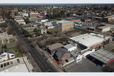 720 N Center Street, Stockton, CA 95202 - Photo 7