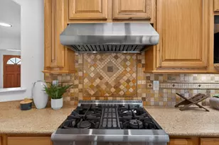 1405 Madrone Way, Woodland, CA 95695 - Photo 23