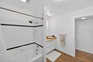 1405 Madrone Way, Woodland, CA 95695 - Photo 29