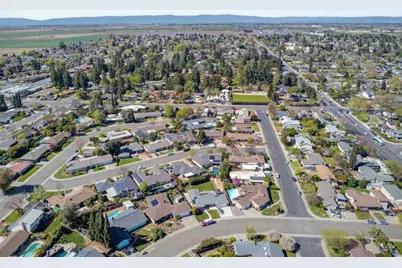 1405 Madrone Way, Woodland, CA 95695 - Photo 59