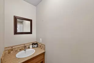 1405 Madrone Way, Woodland, CA 95695 - Photo 27