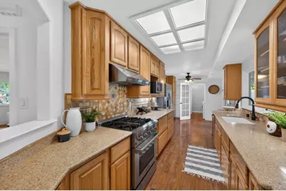 1405 Madrone Way, Woodland, CA 95695 - Photo 21