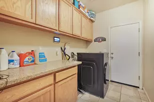 1051 Heartland Dr, Manteca, CA 95337 - Photo 29