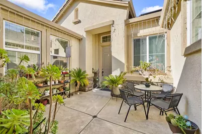 1051 Heartland Drive, Manteca, CA 95337 - Photo 5