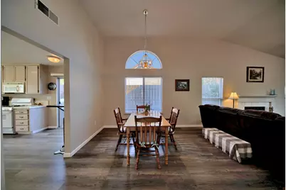 1007 Lourence Drive, Tracy, CA 95376 - Photo 11