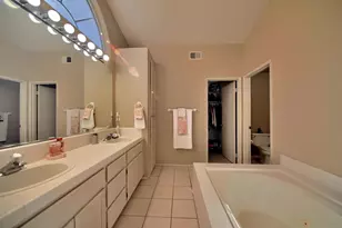 1007 Lourence Dr, Tracy, CA 95376 - Photo 25