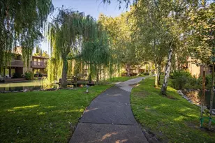 2418 Larkspur Ln, Sacramento, CA 95825 - Photo 25